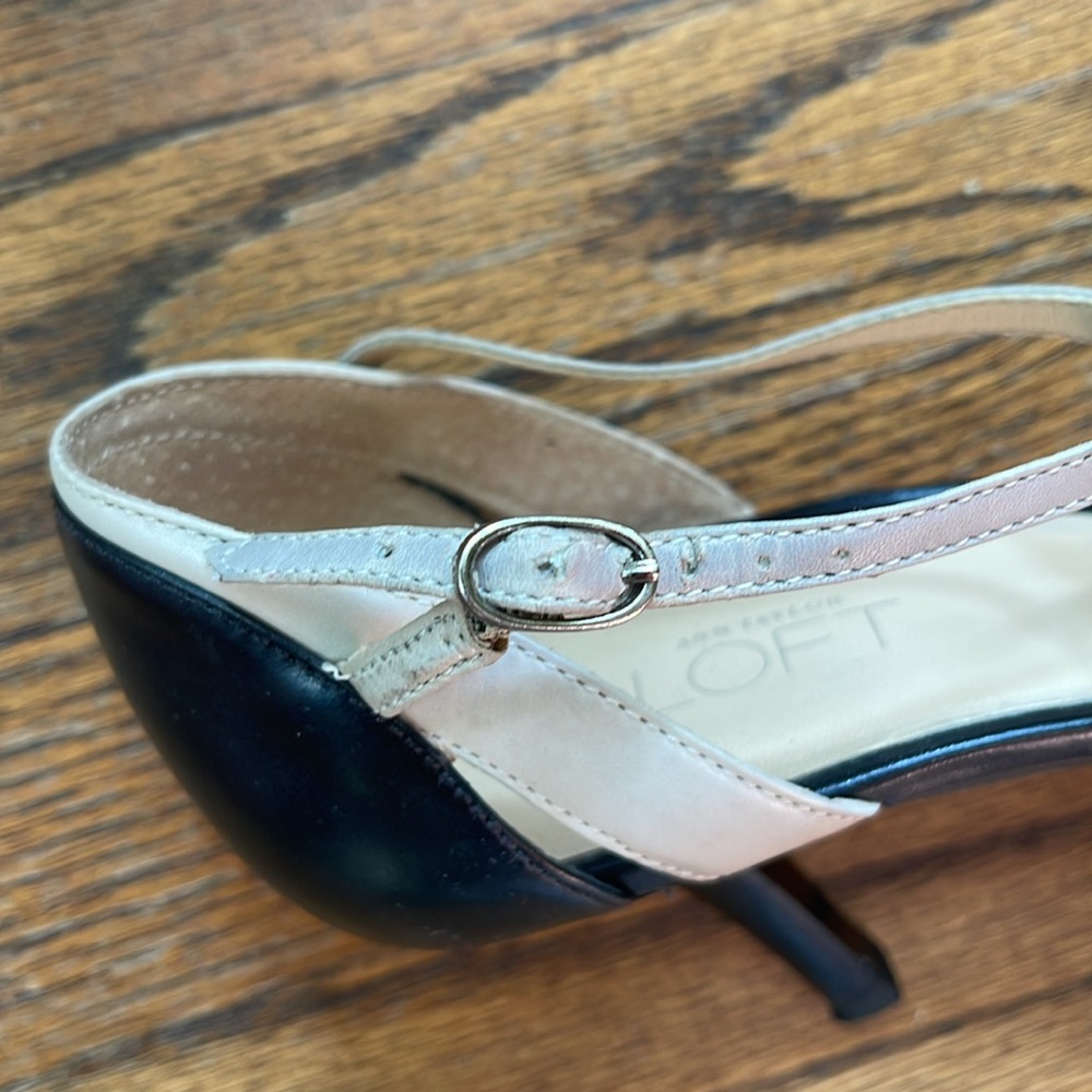 Ann Taylor Loft T-strap heels - Picture 7 of 10
